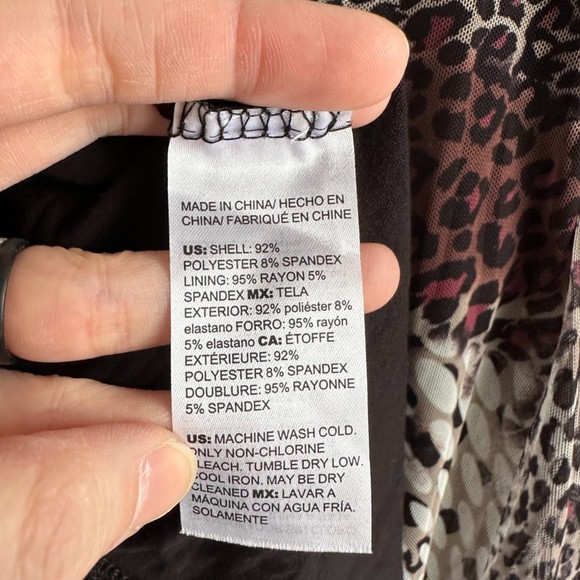 NWT Chico's Cheetah and Snake Print Mesh Knit Ladies Career Party Blouse, S - Picture 6 of 9